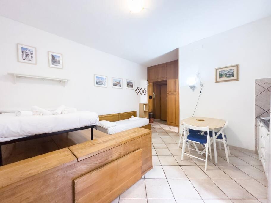Apartment Studio, Metro+train To Fco