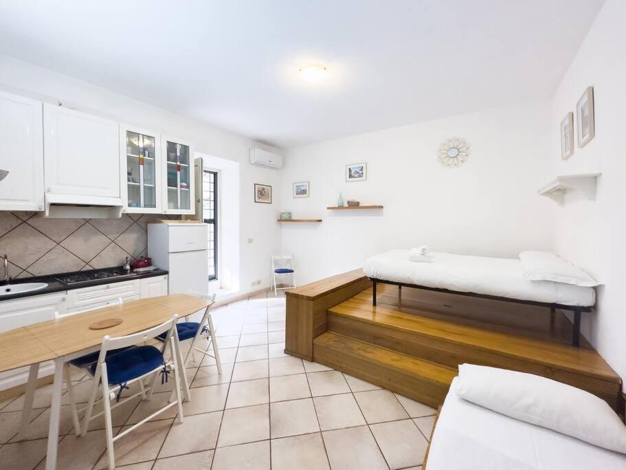 Apartment Studio, Metro+train To Fco *